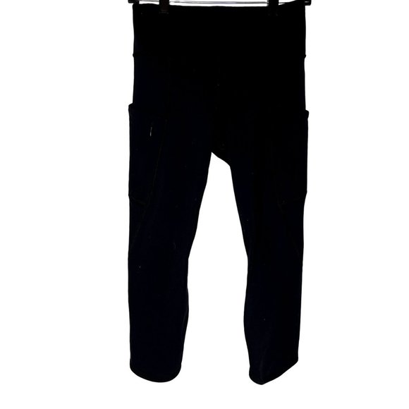 Women's Small Athleta Black Crop Leggings with Pockets Style #54023 - Picture 1 of 5